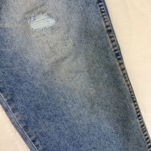Wrangler Rugged Wear Mens Light Wash Distressed Relaxed Jeans 32x27.5 VTG - Picture 10 of 12